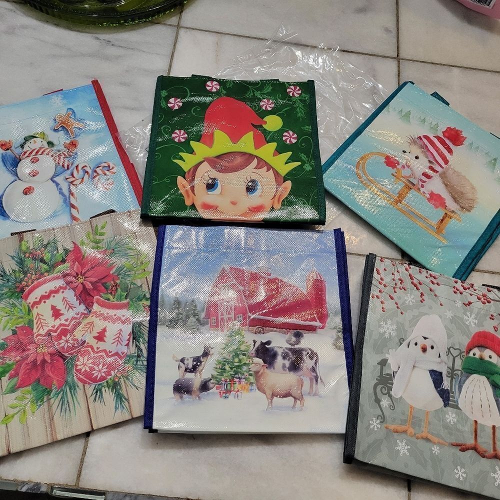 Lock & Lock Colorful Holiday Christmas Gift Bag Lot Of 6 Piece NEW